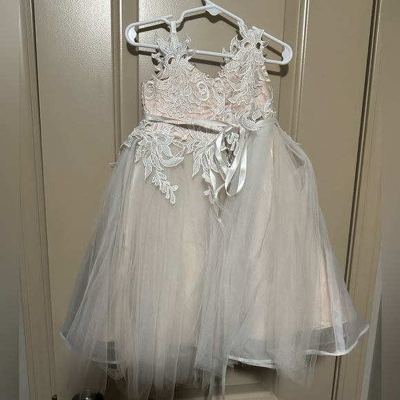 JJ’s House Flower Girl Dress - Picture 2 of 4